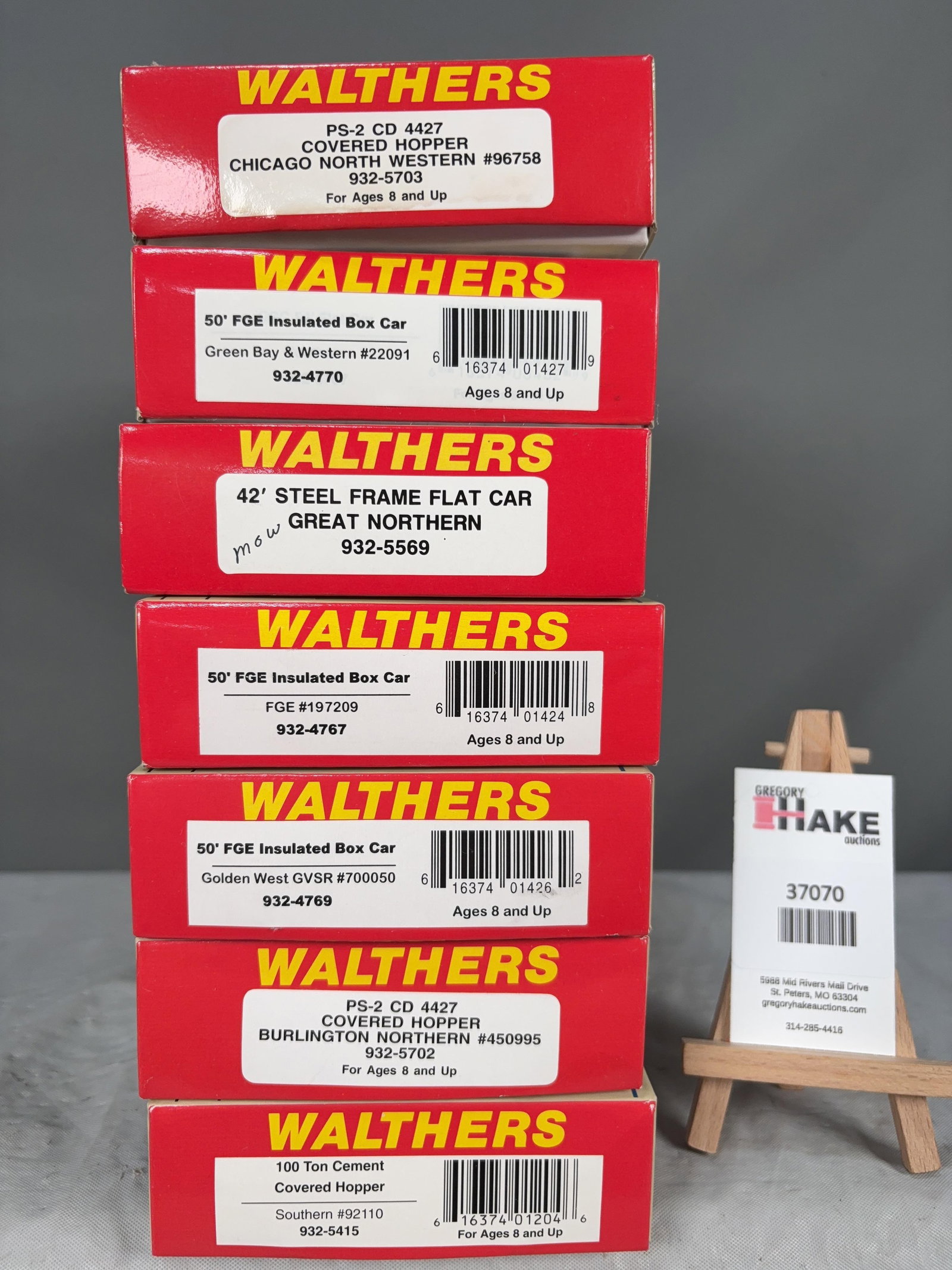7 Walthers Freight Cars w/OB: 7 Walthers Freight Cars w/OB.� Please see Photos for details, C9. � Size 10x5x11