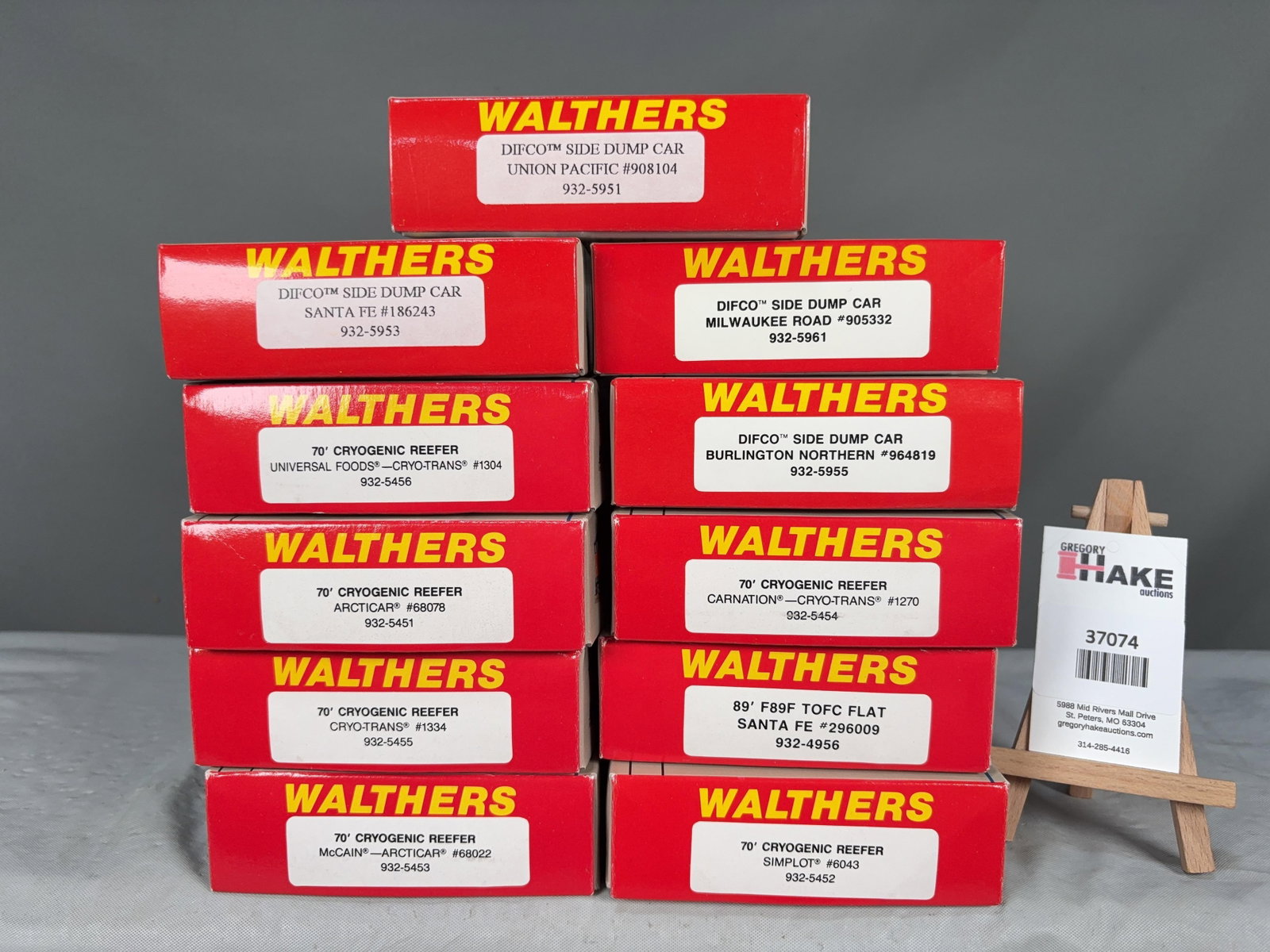 11 Walthers Freight Cars w/OB - 2