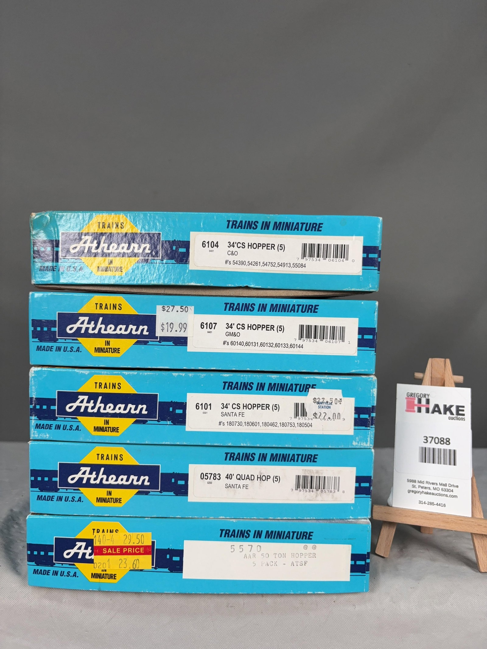 5 Athearn Hopper 5 Packs w/OB: 5 Athearn Hopper 5 Packs w/OB.� Please see Photos for details. � Size 11x8x8