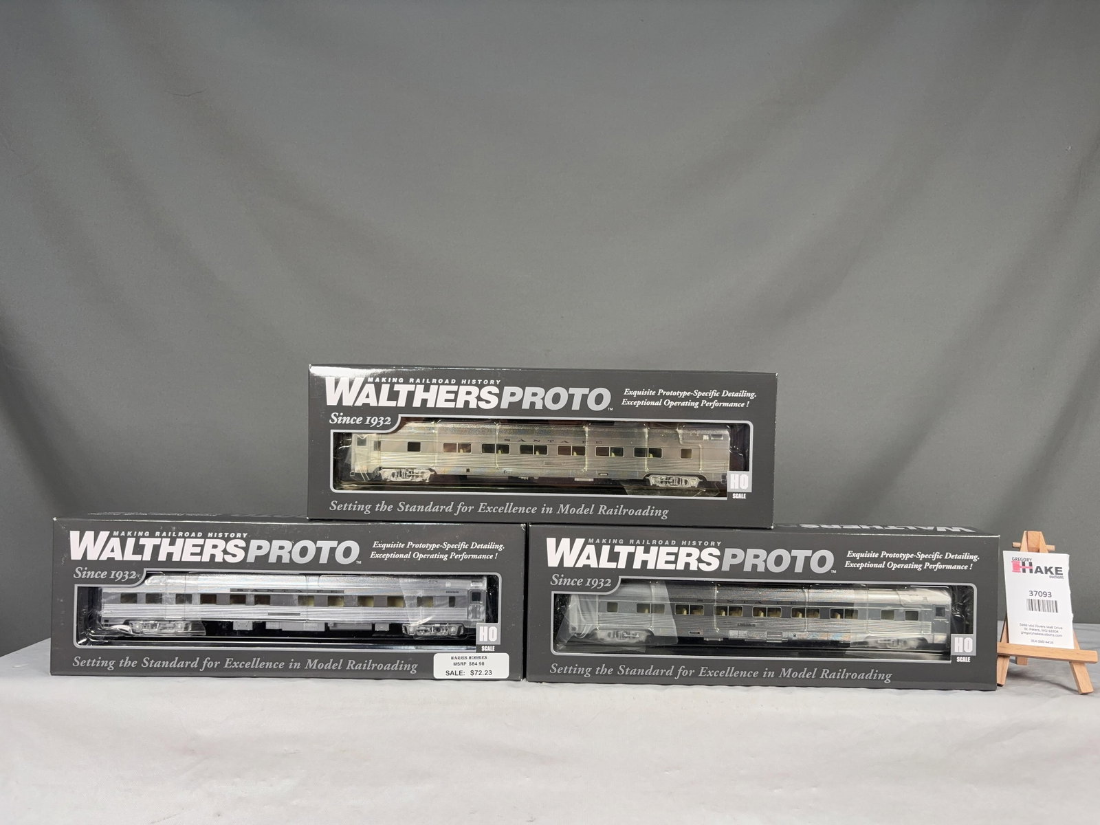 3 Walthers Proto 85' Budd Sleeper & Coach Cars w/OB - 2