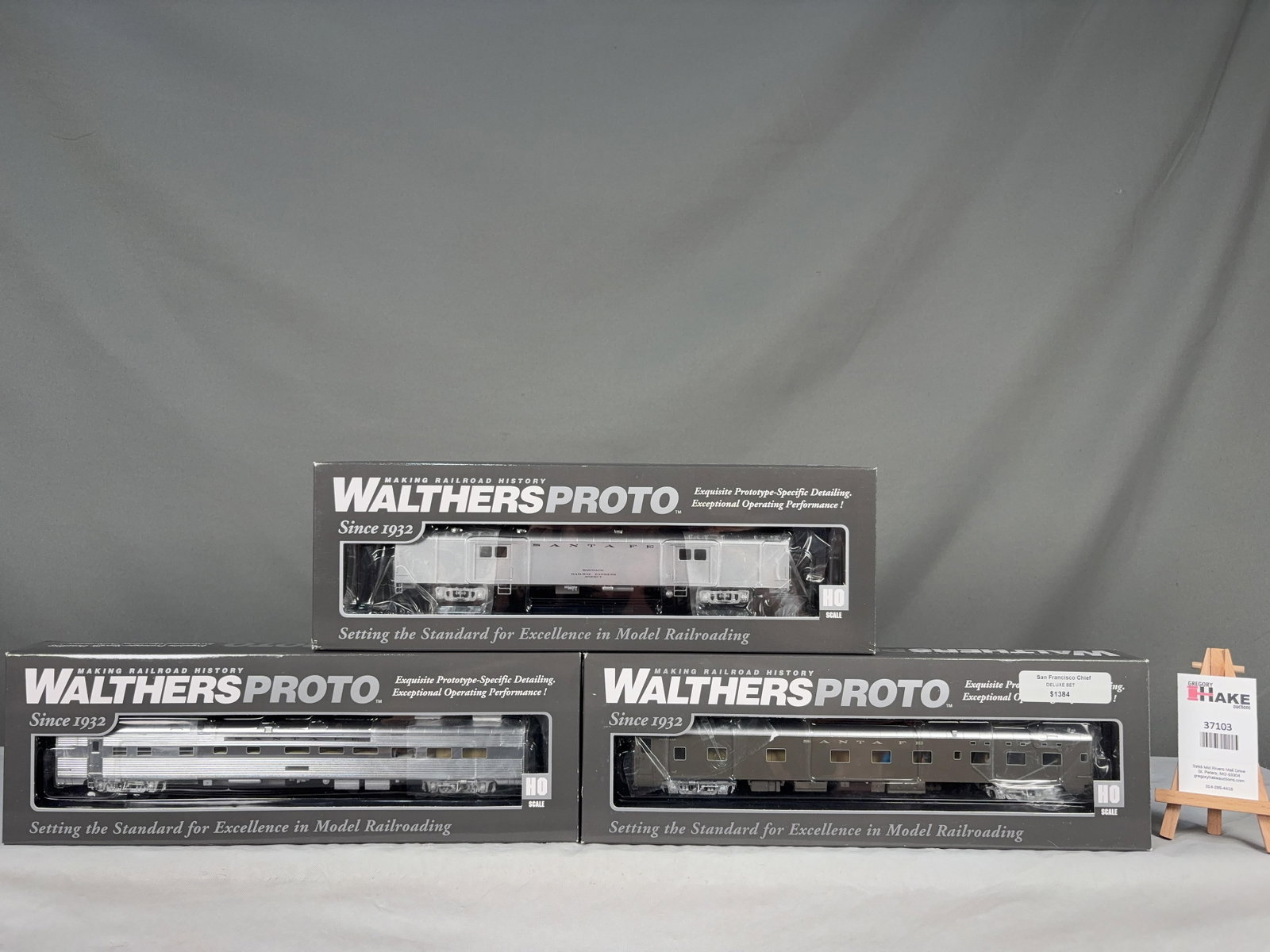 3 Walthers Proto Santa Fe Baggage, Sleeper, Dormitory Cars w/OB - 2