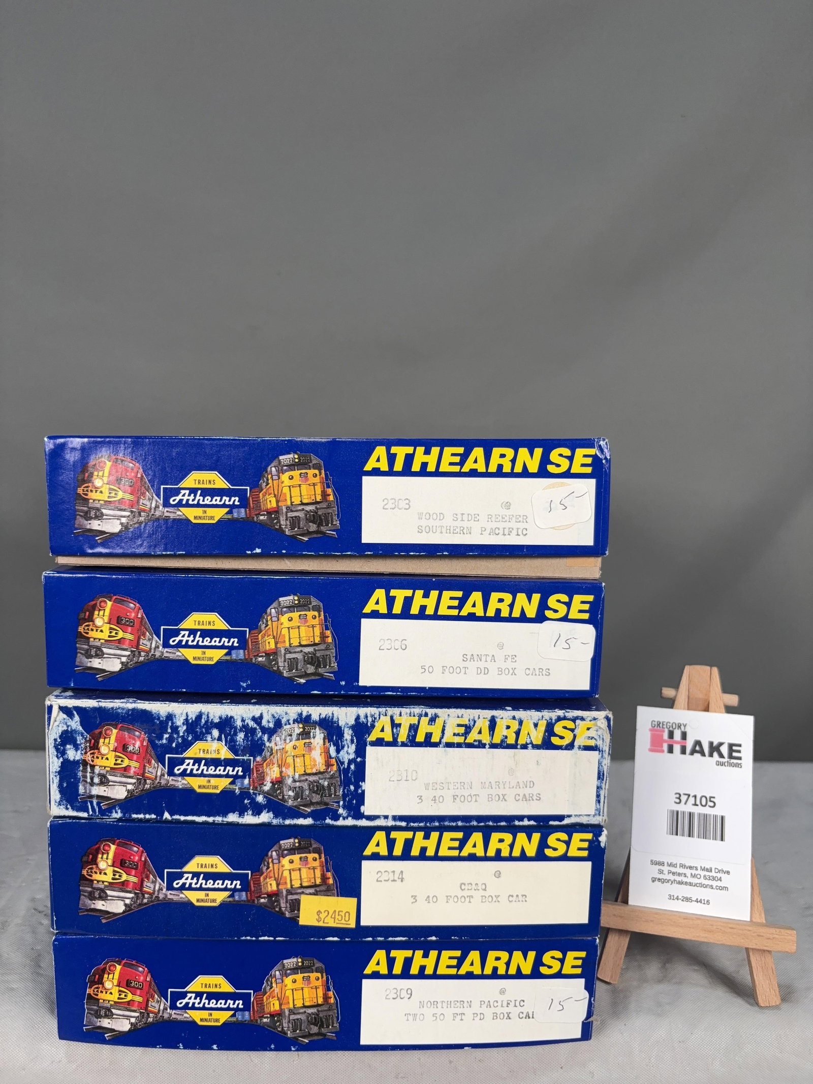 5 Athearn Reefer & Box Cars Sets w/OB: 5 Athearn Reefer & Box Cars Sets w/OB. Sets of 2 or 3 per box. Please see photo for details. � Size 10x9x7