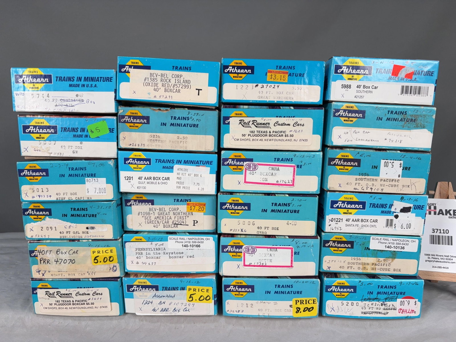 24 Athearn Freight Cars w/OB.�: 24 Athearn Freight Cars w/OB.� Please see Photos for details. � Size 8x16x10