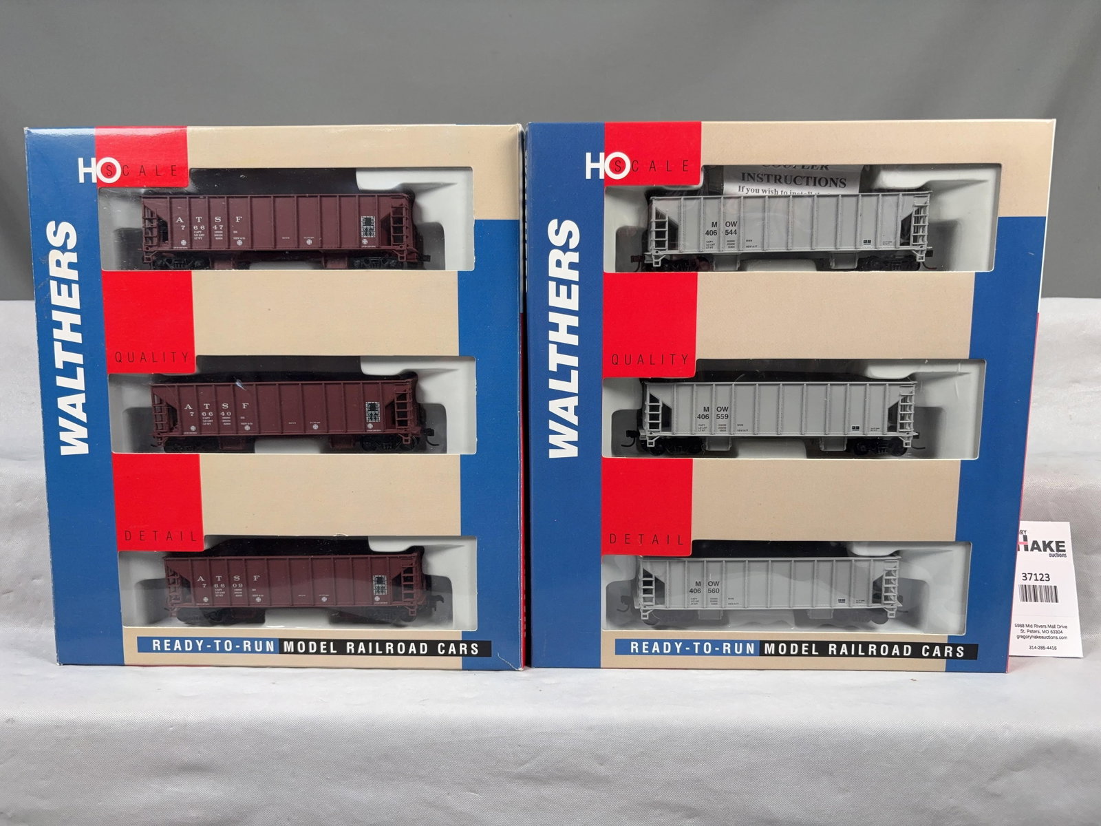 2 Walthers Ballast Hopper 3-Packs Santa Fe 932-34203 & MOW 932-34205 w/OB - 2