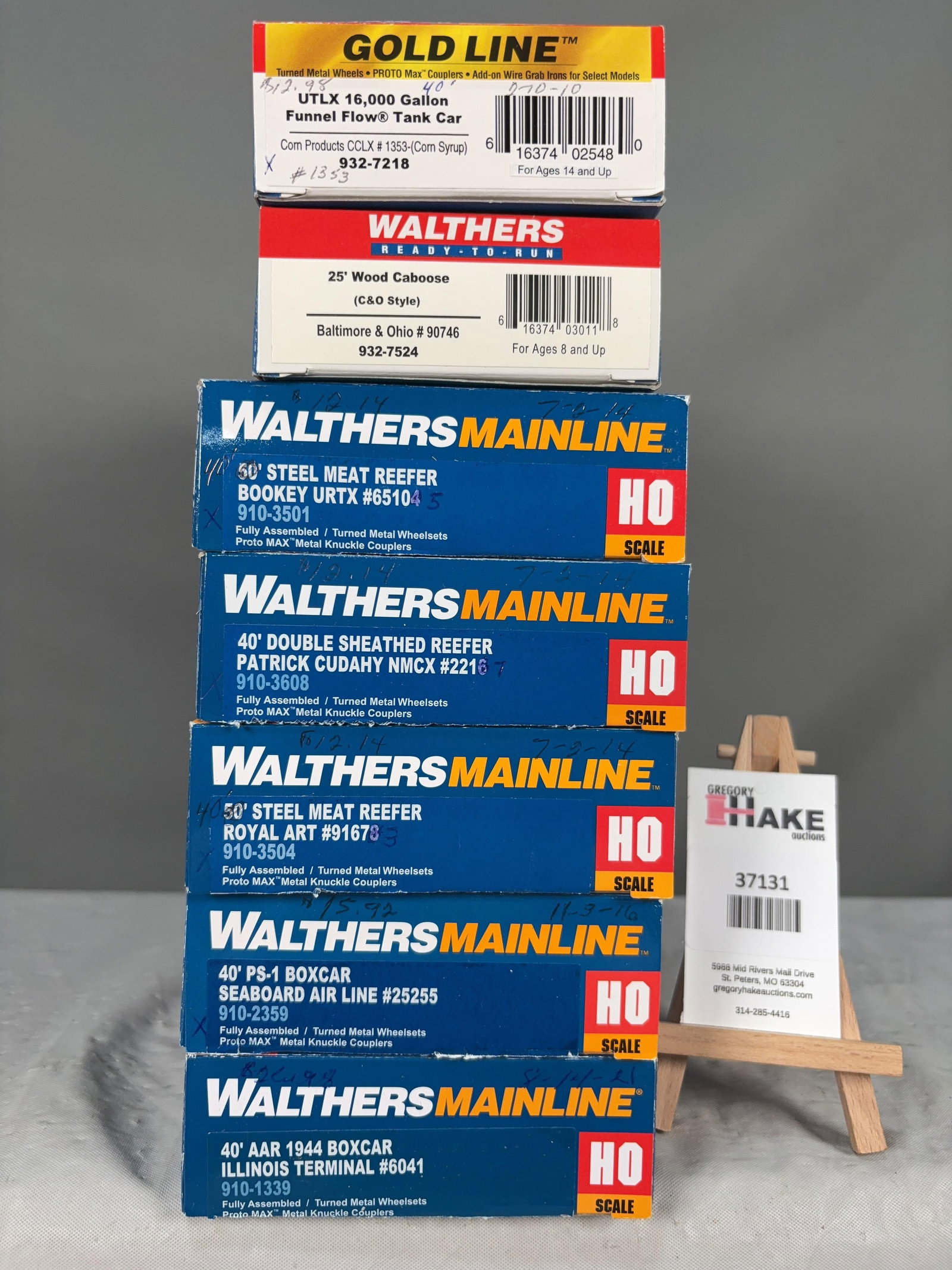 7 Walthers Freight Cars w/OB: 7 Walthers Freight Cars w/OB. B&O Caboose, Mainline Reefers & Boxcars, Gold LIne Tank Car.� Please see Photos for details, C9. � Size 10x5x12