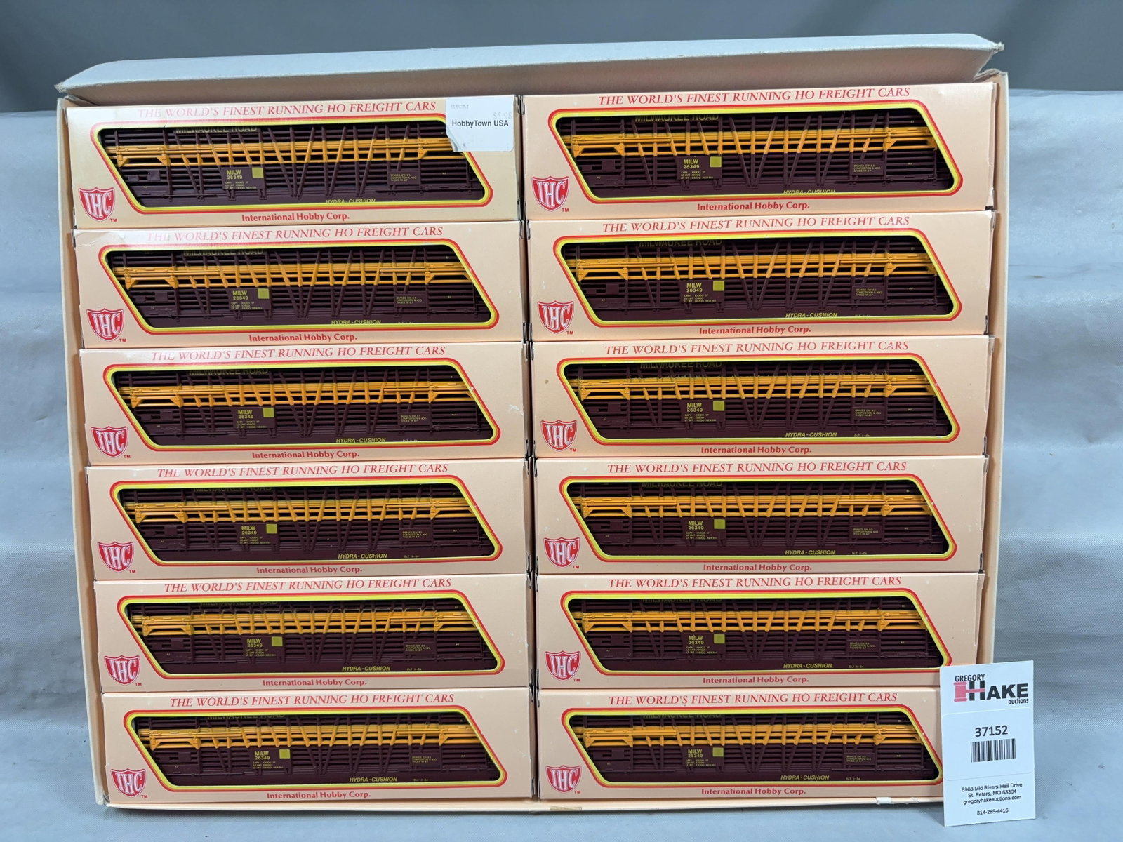 2 IHC Ore Car & Stock Car 12-Packs w/OB - 3