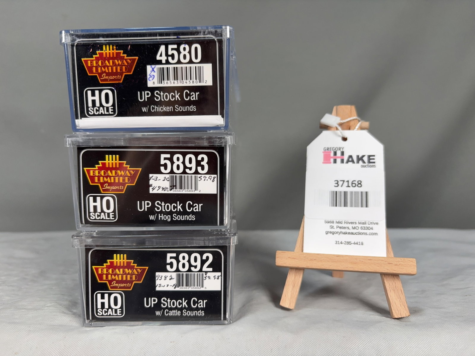 Broadway Imports Limited UP Stock Cars w/Sounds 4580, 5893, 5892: Broadway Imports Limited UP Stock Cars w/Sounds 4580, 5893, 5892, C9. � Size 9x4x6
