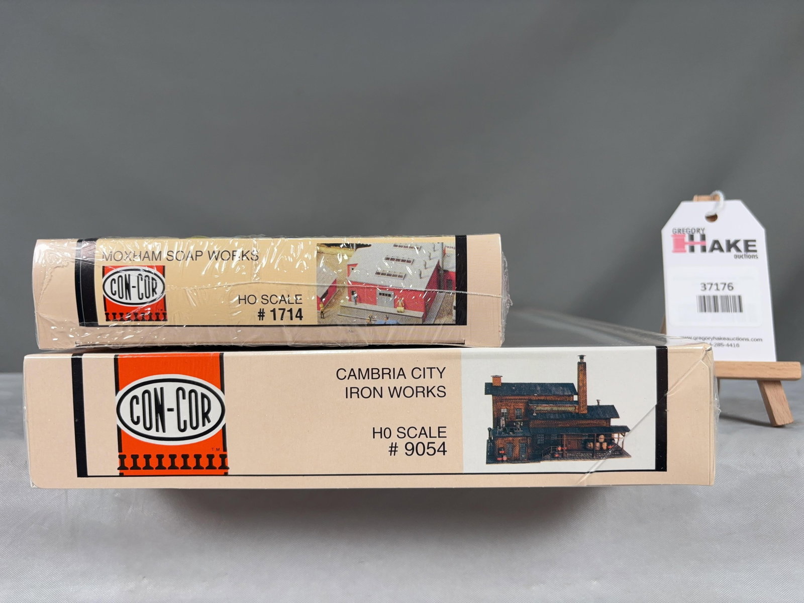 Con-Cor Building Structure Kits w/OB: Con-Cor Building Structure Kits w/OB. Moxham Soap Works 1714, Cambria City Iron Works 9054, C9. � Size 15x10x4