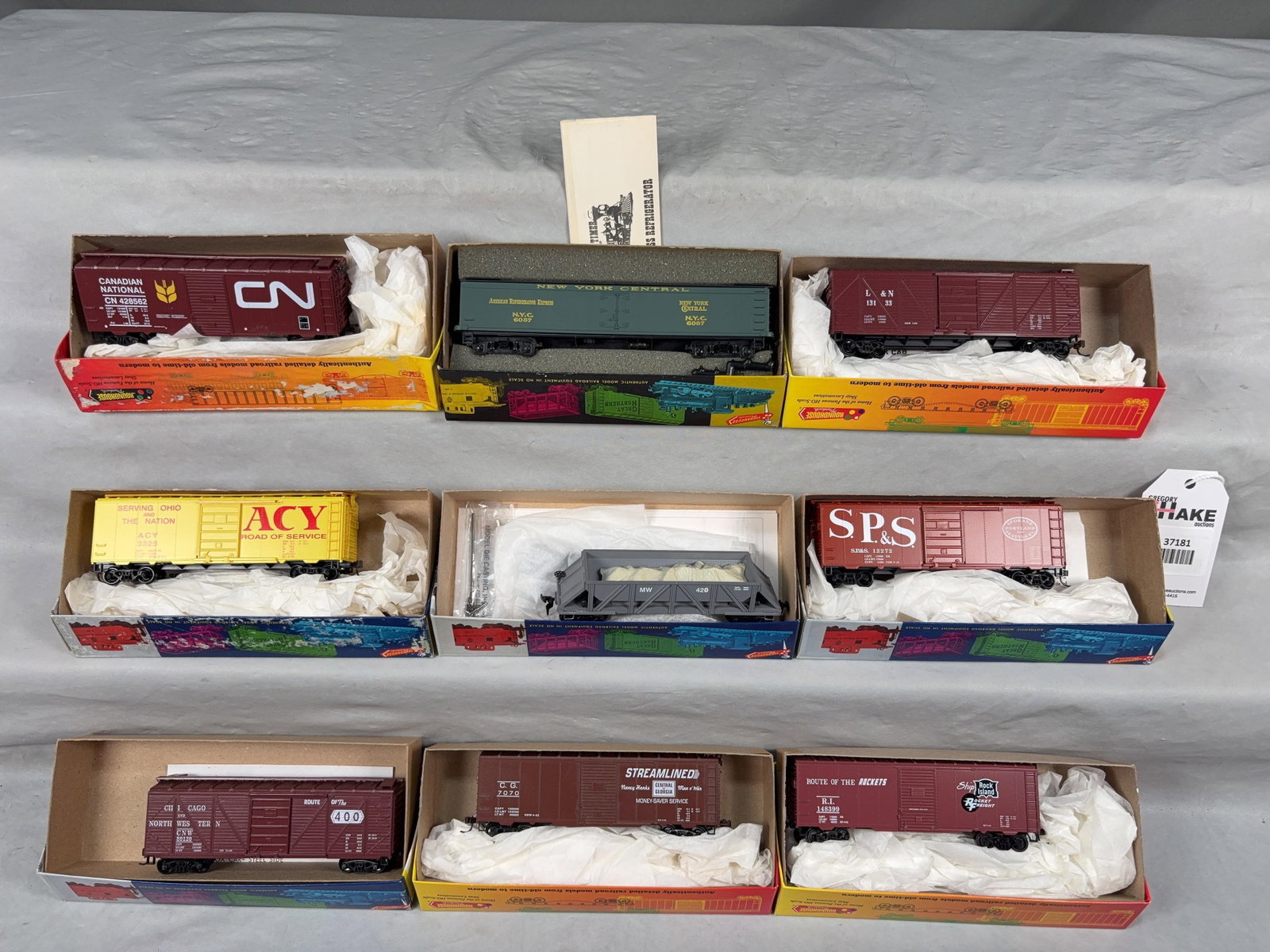 9 Roundhouse Freight Cars w/OB.� - 2