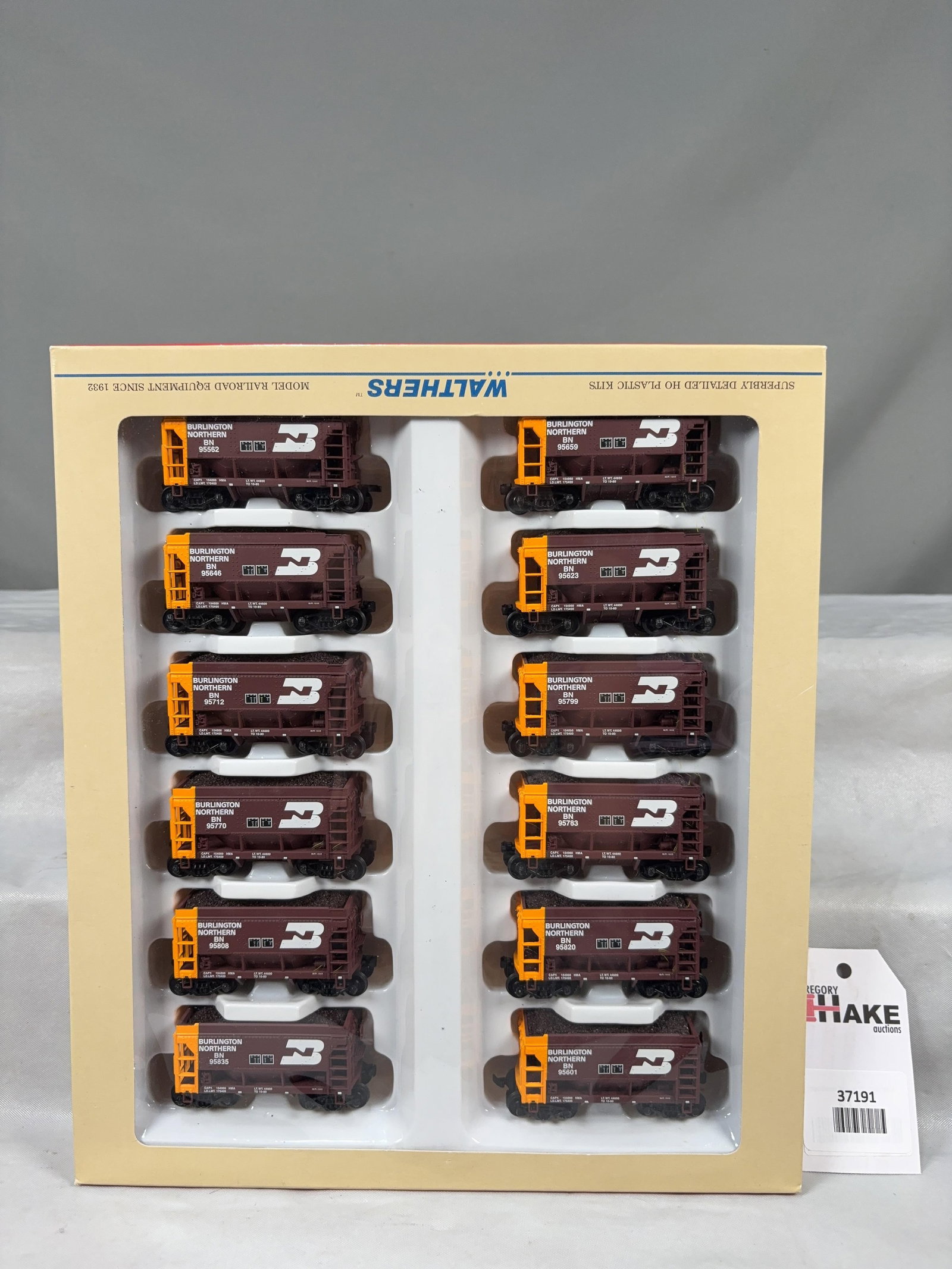 Walthers Ore Car Taconite Version 12-Pack Burlington Northern #2 932-4557 w/OB - 2