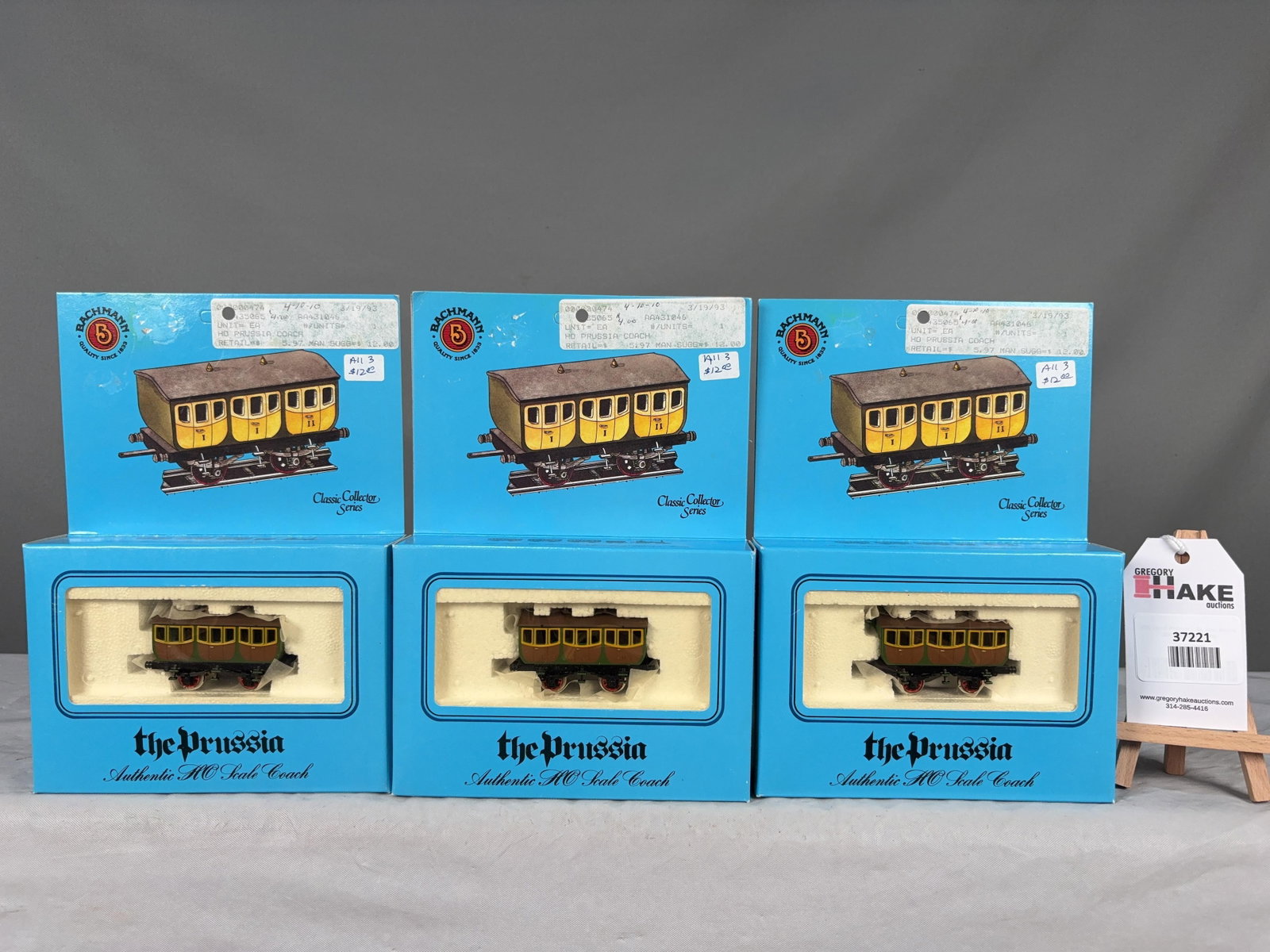 3 Bachmann "The Prussia" Authentic HO Coach 43-1046 w/OB Classic Collector Series - 2