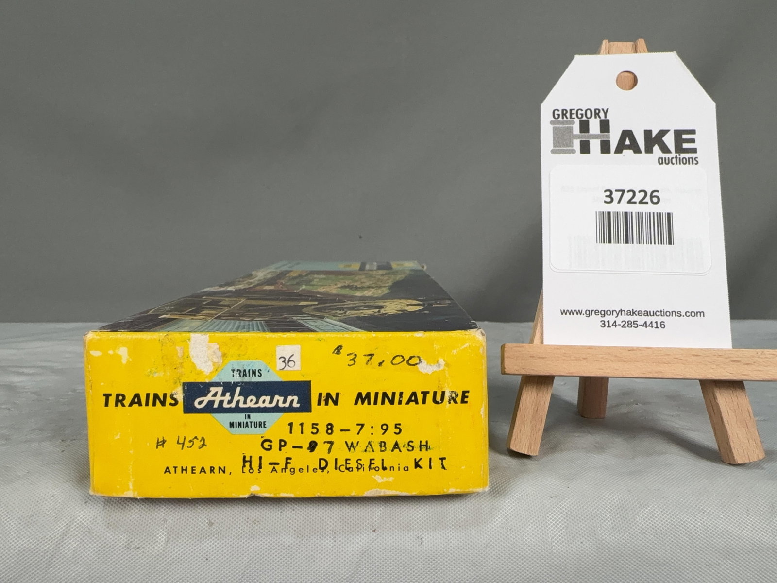 Athearn Wabash GP-7 Diesel Kit #452 w/OB: Athearn Wabash GP-7 Diesel Kit #452 w/OB, C7. Size 11x4x2