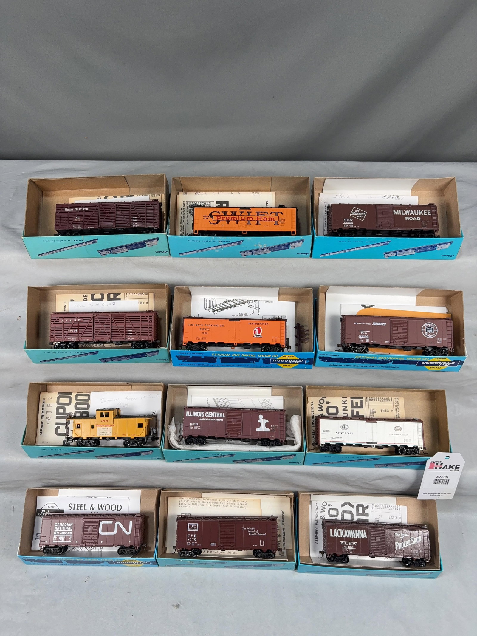 12 Athearn Freight Cars w/OB - 2