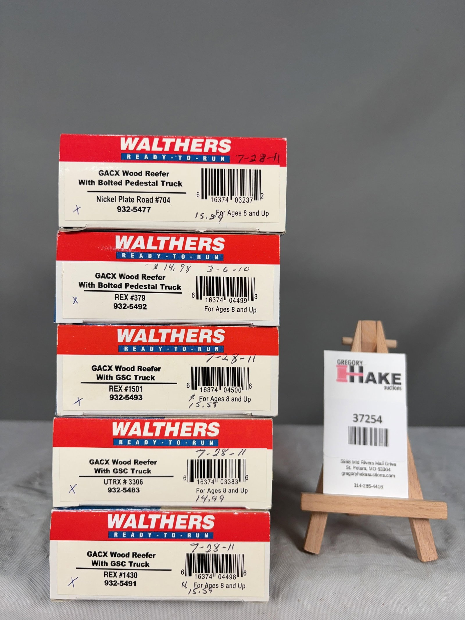 5 Walthers Reefer Cas w/OB (1 of 2)