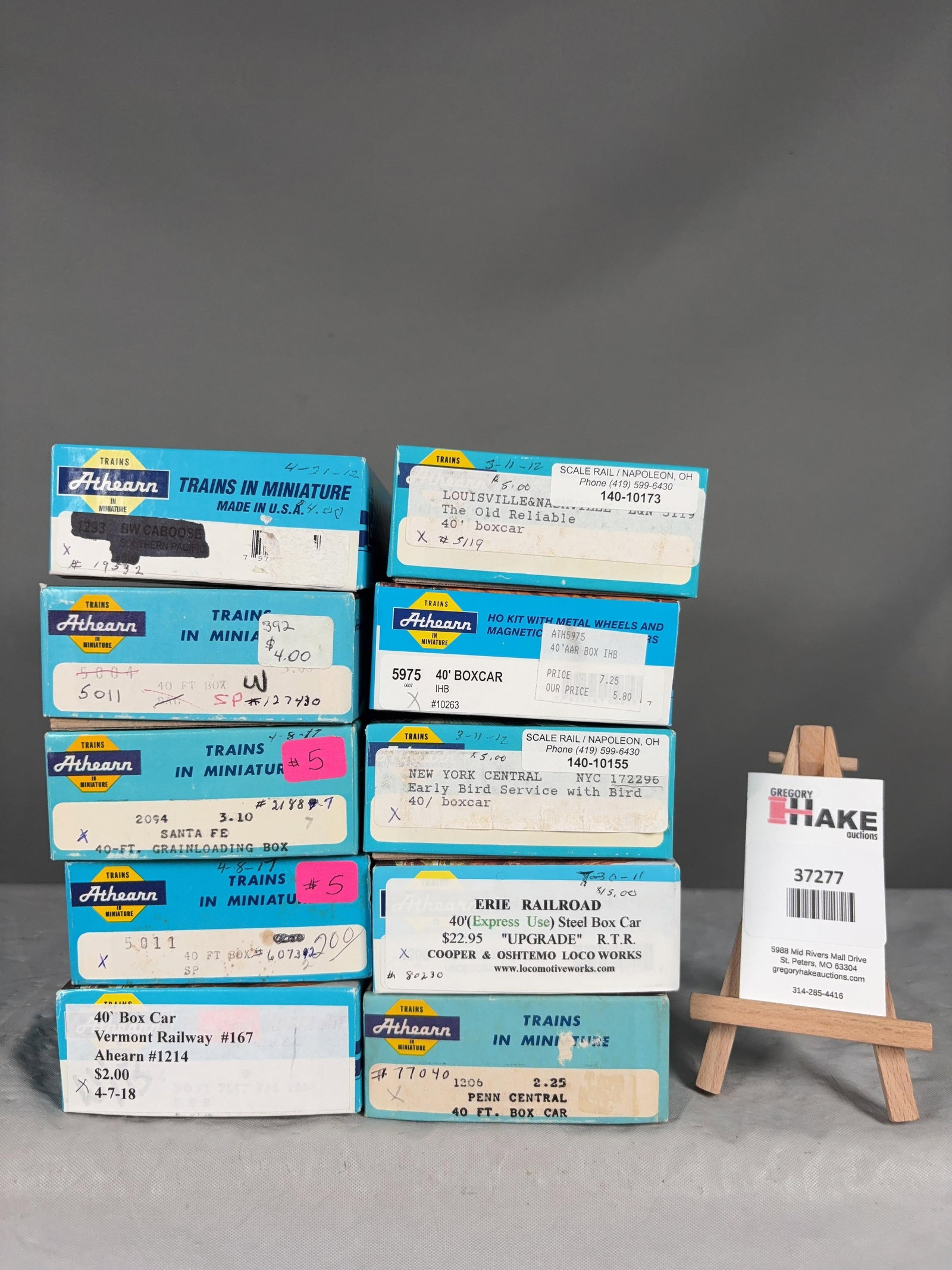 8 Athearn Freight Cars w/OB (1 of 2)