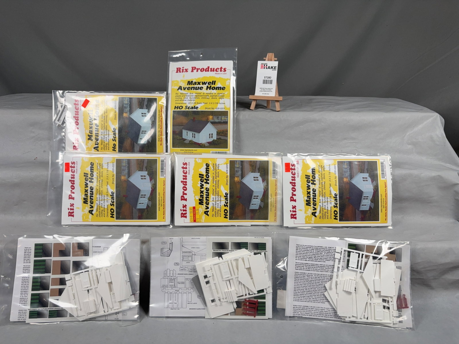 8 Rix Products Maxwell Avenue Home Building Kits: 8 Rix Products Maxwell Avenue Home Building Kits. Please see photos for details, C9. � Size 13x11x3