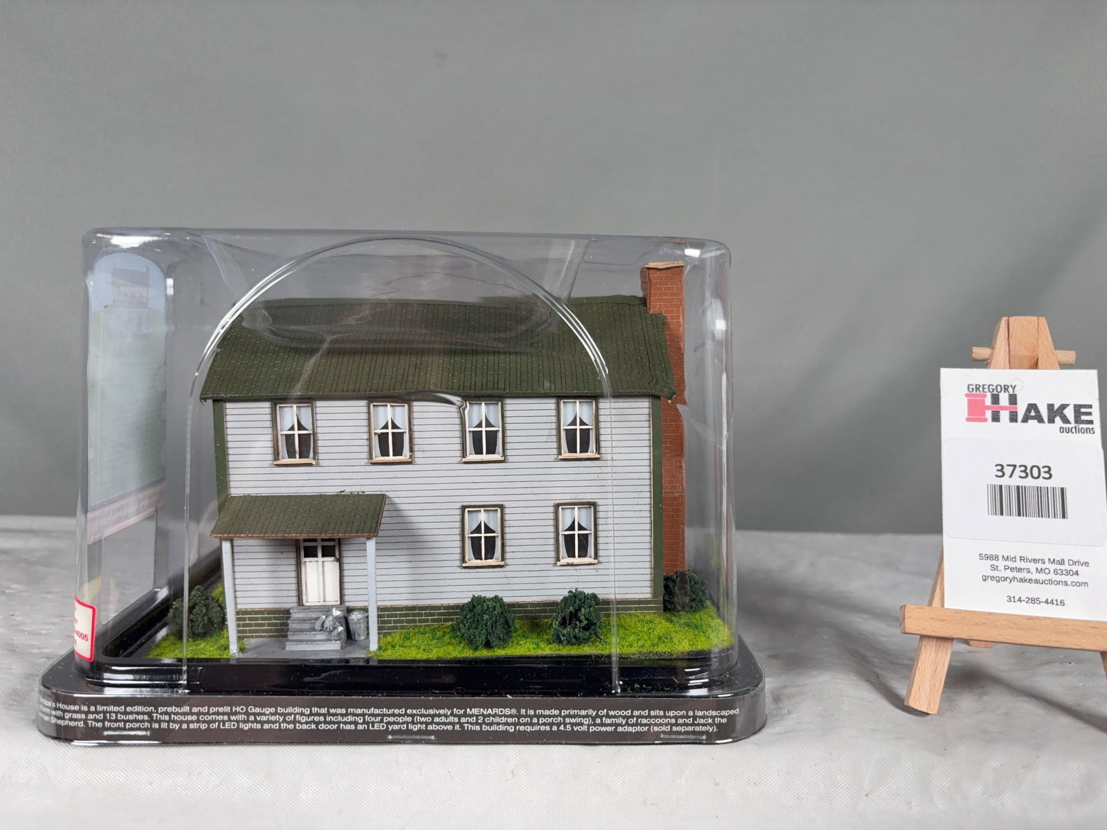 2 Buildings Menard Inc. "Grandpa's House" & "Moonlite Motor Court" - 3
