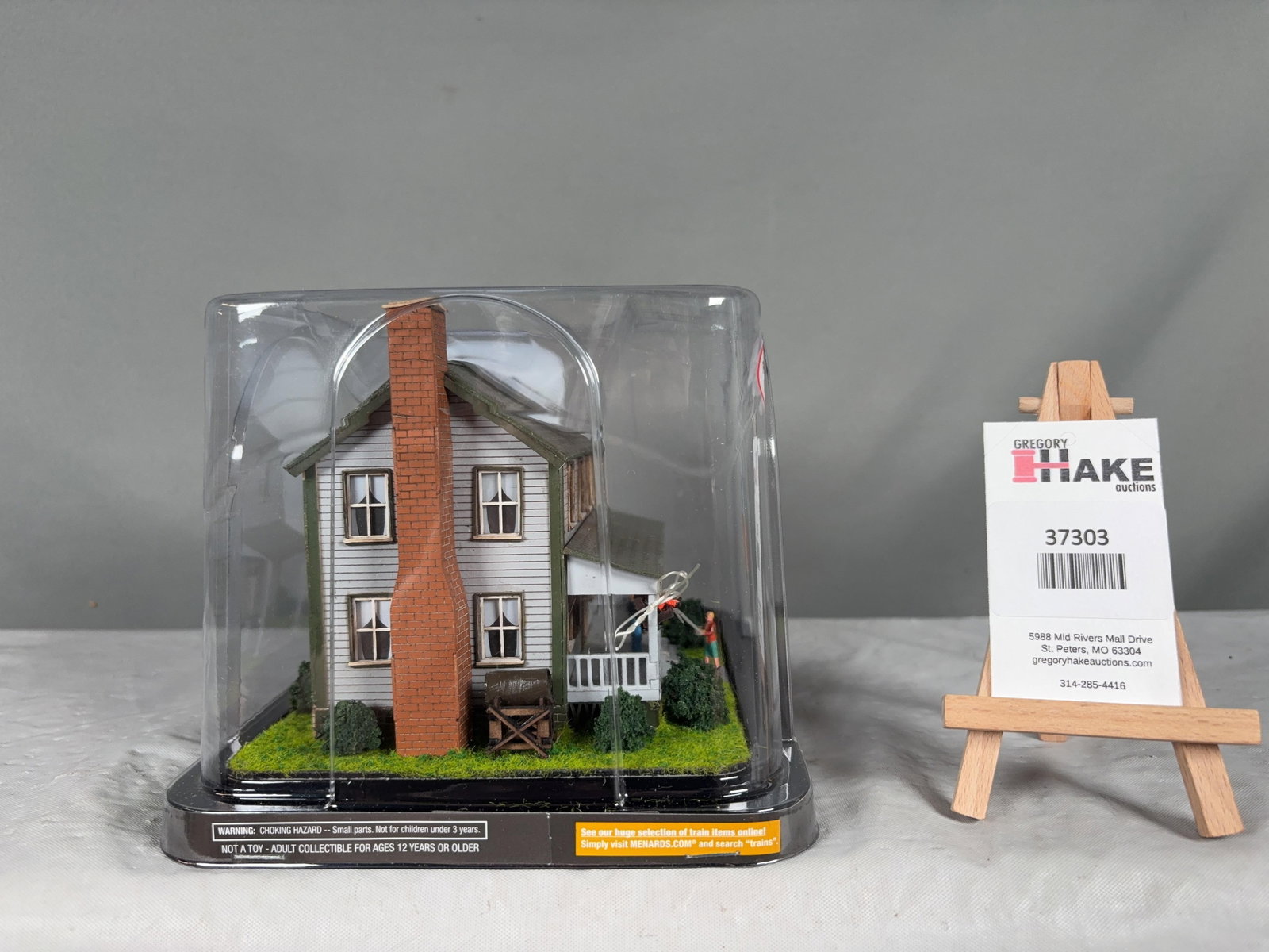 2 Buildings Menard Inc. "Grandpa's House" & "Moonlite Motor Court" - 4