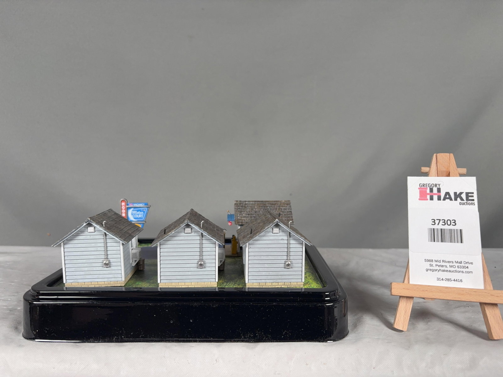 2 Buildings Menard Inc. "Grandpa's House" & "Moonlite Motor Court" - 8