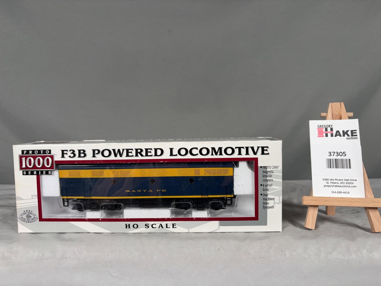 Proto 1000 Series F3B Powered Locomotive AT&SF 200B 23960 w/OB - 2