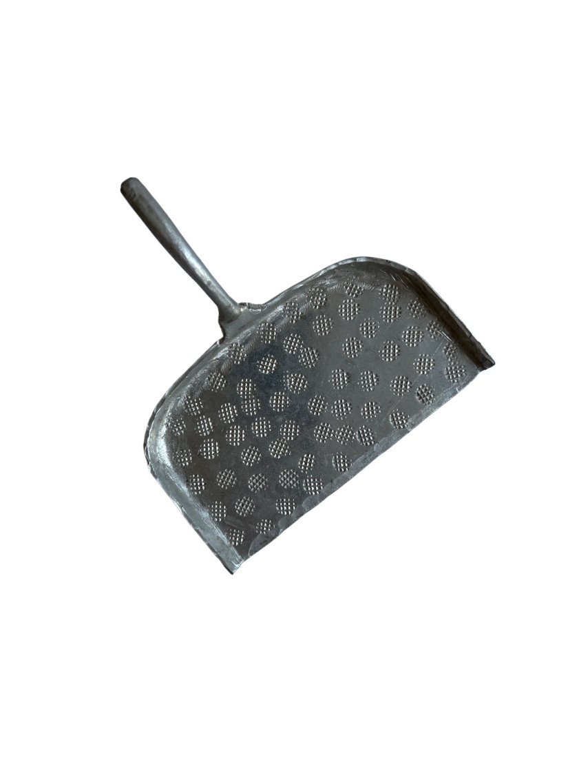 Mini Silver Dust Bin (1 of 3)