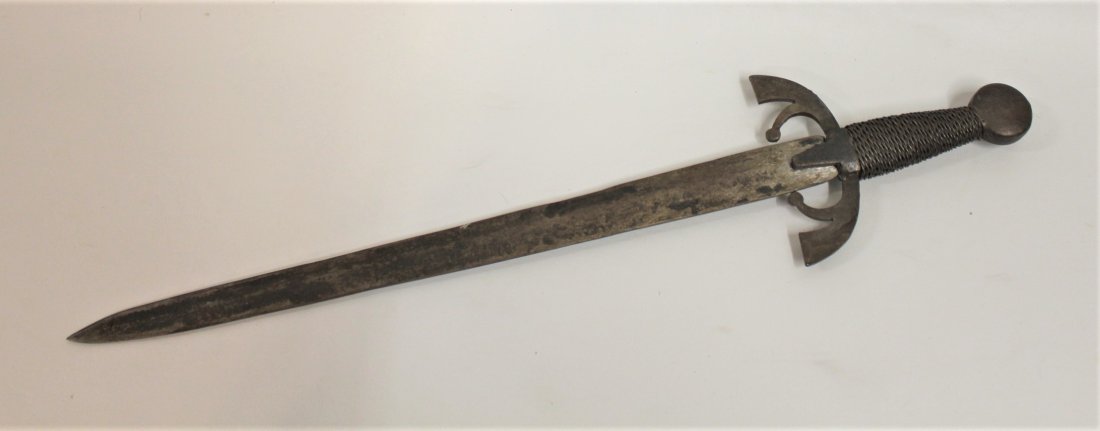 Medieval Style Dagger: Medieval Style dagger Dim ensions: 16 inches in length x 3.5 inches br > Condition: Good Please feel free to ask for a condition report. Expand photos to see additional details Please use the link to 