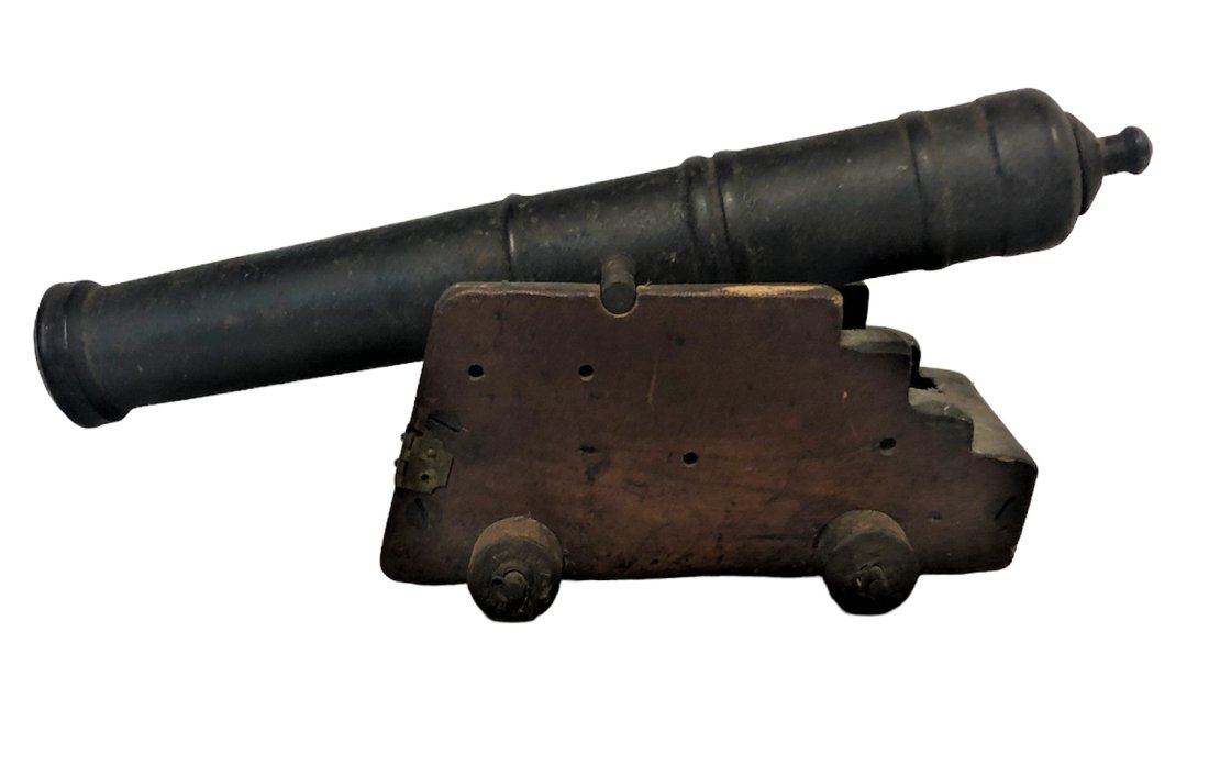 Antique Cast Iron Canon (1 of 1)