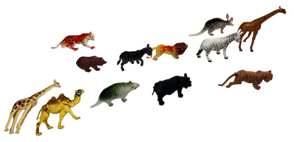 Lot of 12 Plastic Vintage Animals
