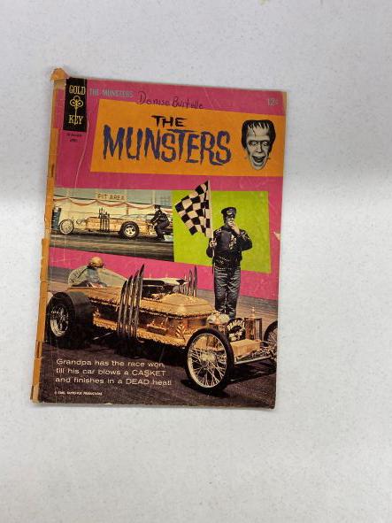 Munsters #6 Gold Key Comic Series (1 of 2)