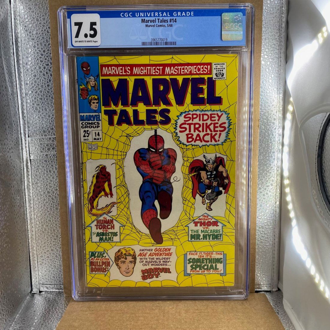 Marvel Tales #14 CGC 7.5 Feat. Spider-man (1 of 2)
