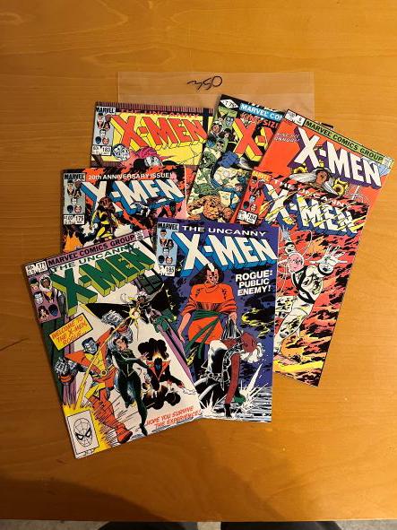 Uncanny X-men Comic Lot W/Key (1 of 1)