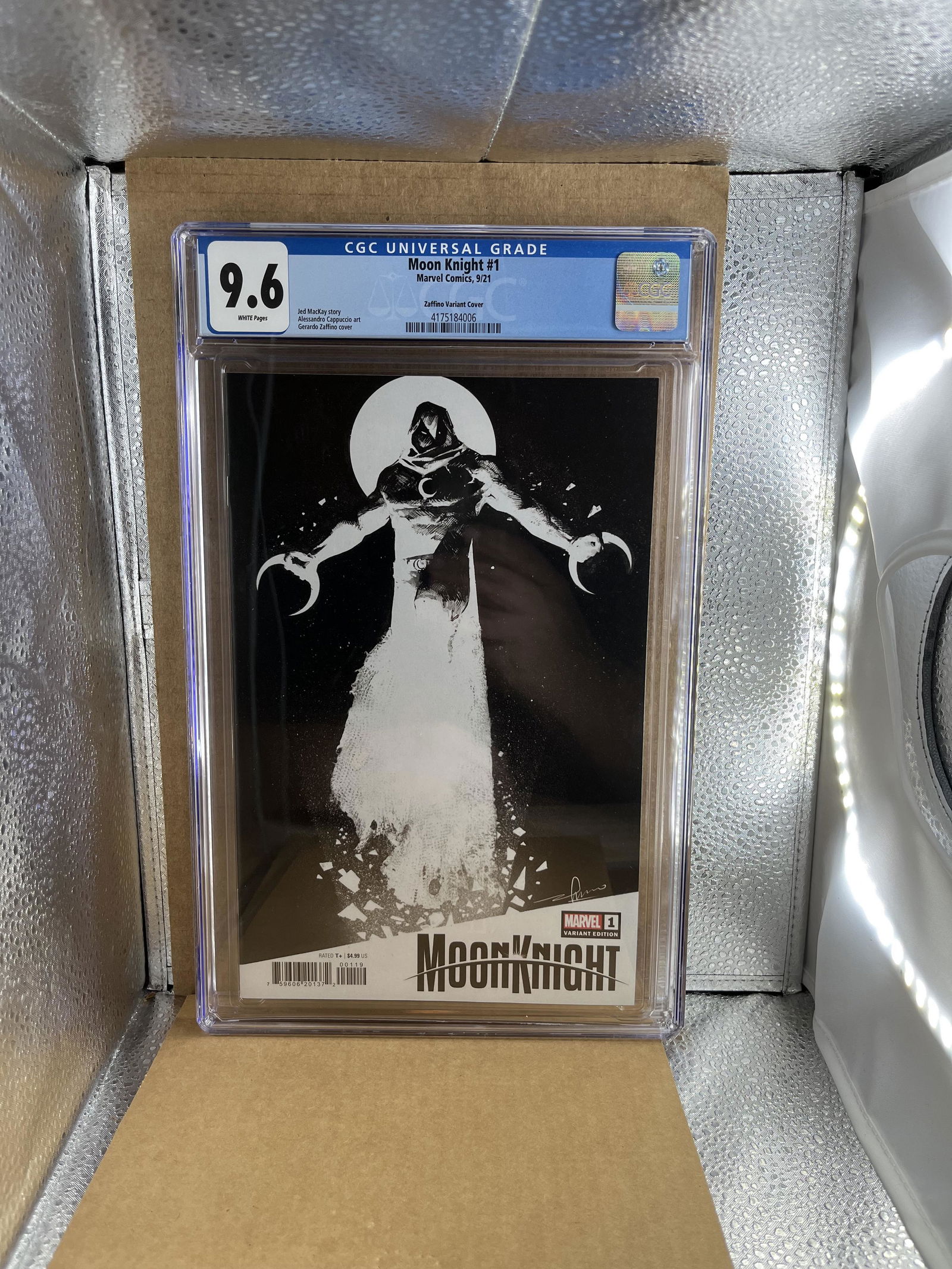 Moon Knight 1 Zaffino Variant Cover CGC 9.6 (1 of 2)