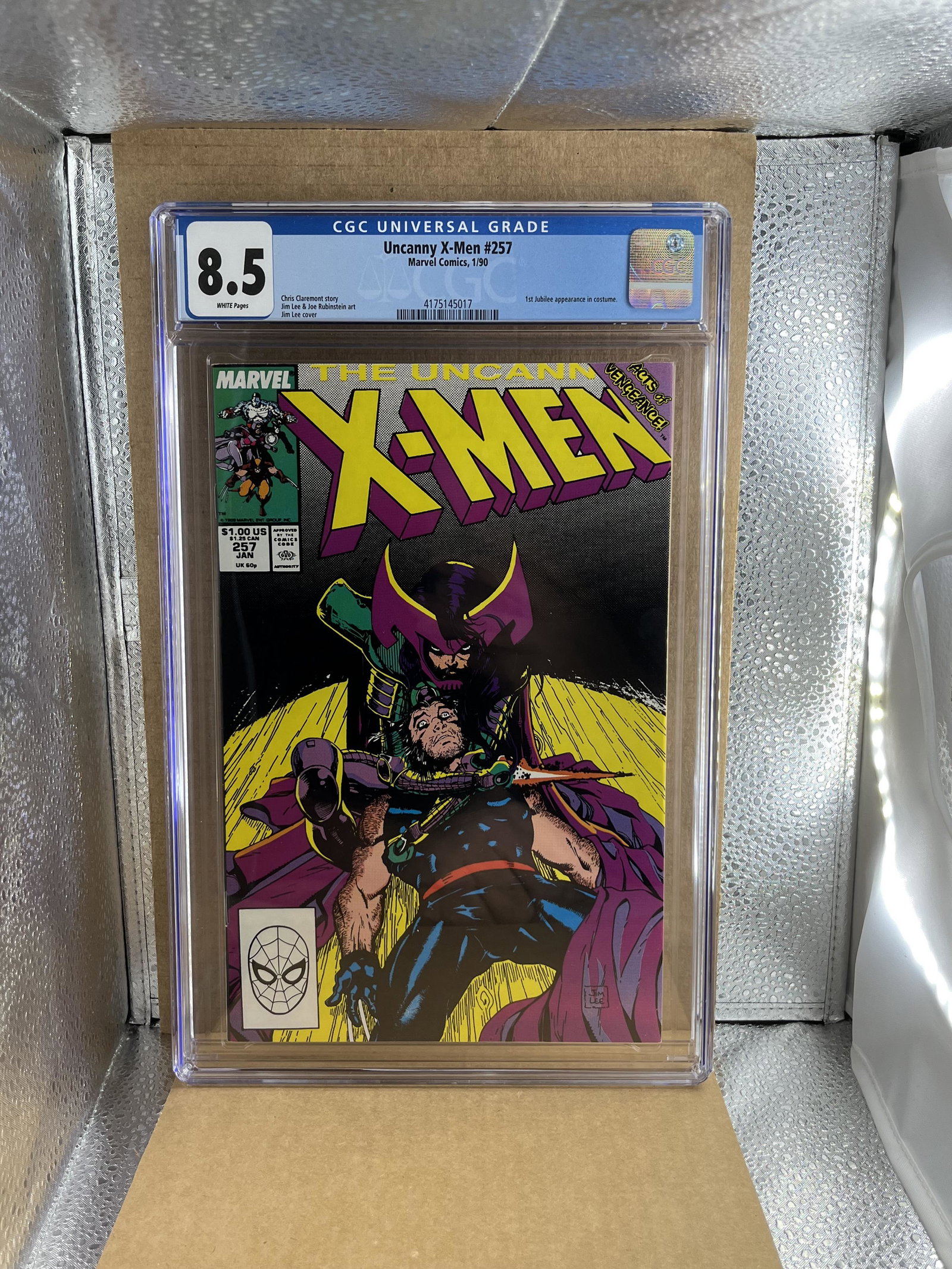 X-men 257 CGC 8.5 1st Jubilee app in costume (1 of 2)