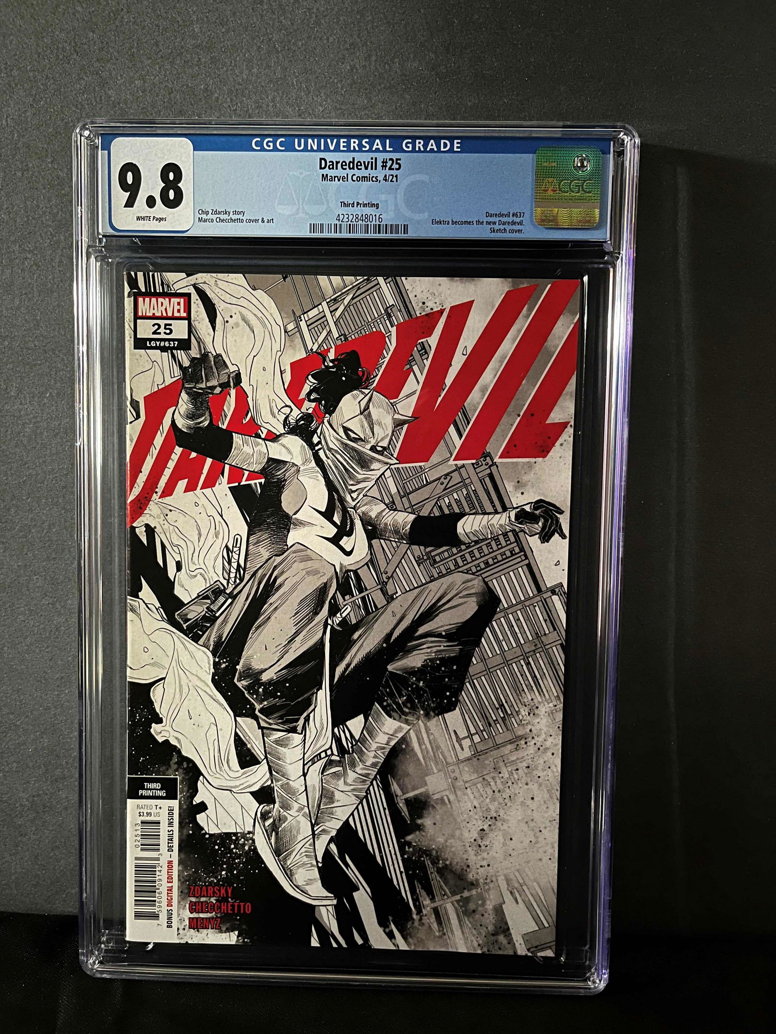 Daredevil 25 CGC 9.8 3rd Printing (1 of 1)