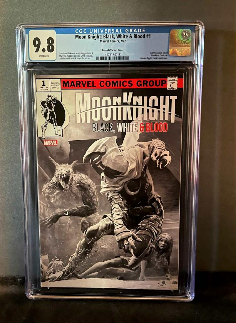 Moon Knight: Black, White & Blood 1 CGC 9.8 RARE Variant (1 of 1)