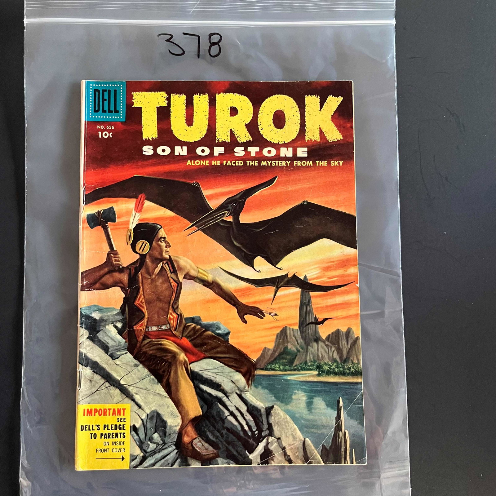 Four Color 656 2nd app Turok Son of Stone: We are a Veteran Owned and Operated Auction House. All Shipping and handling is done is house. We are now accepting consignments! Happy Bidding!
