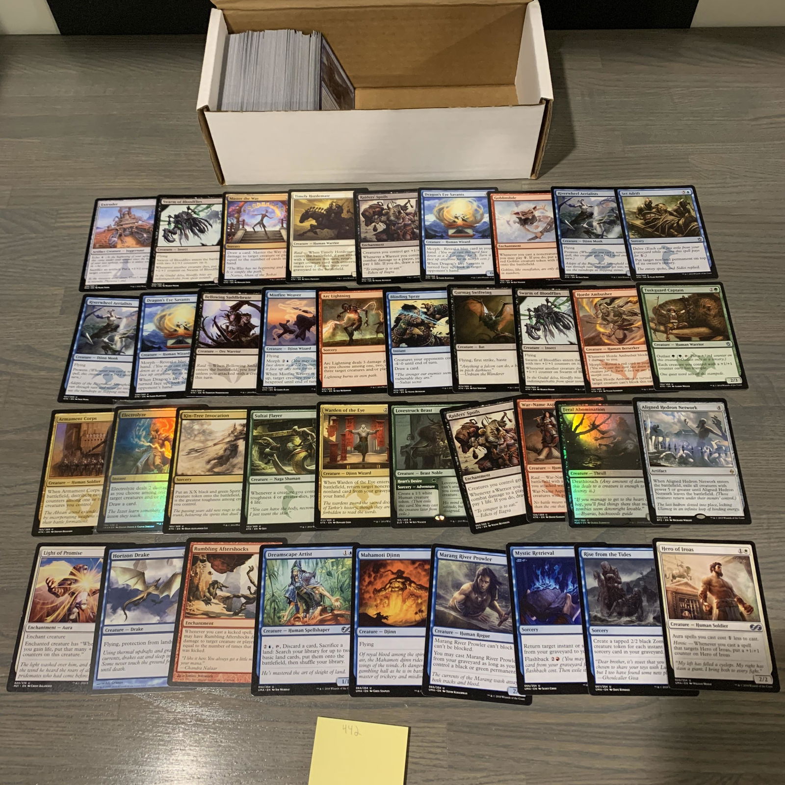 Huge Box of Magic the Gathering Cards (1 of 5)