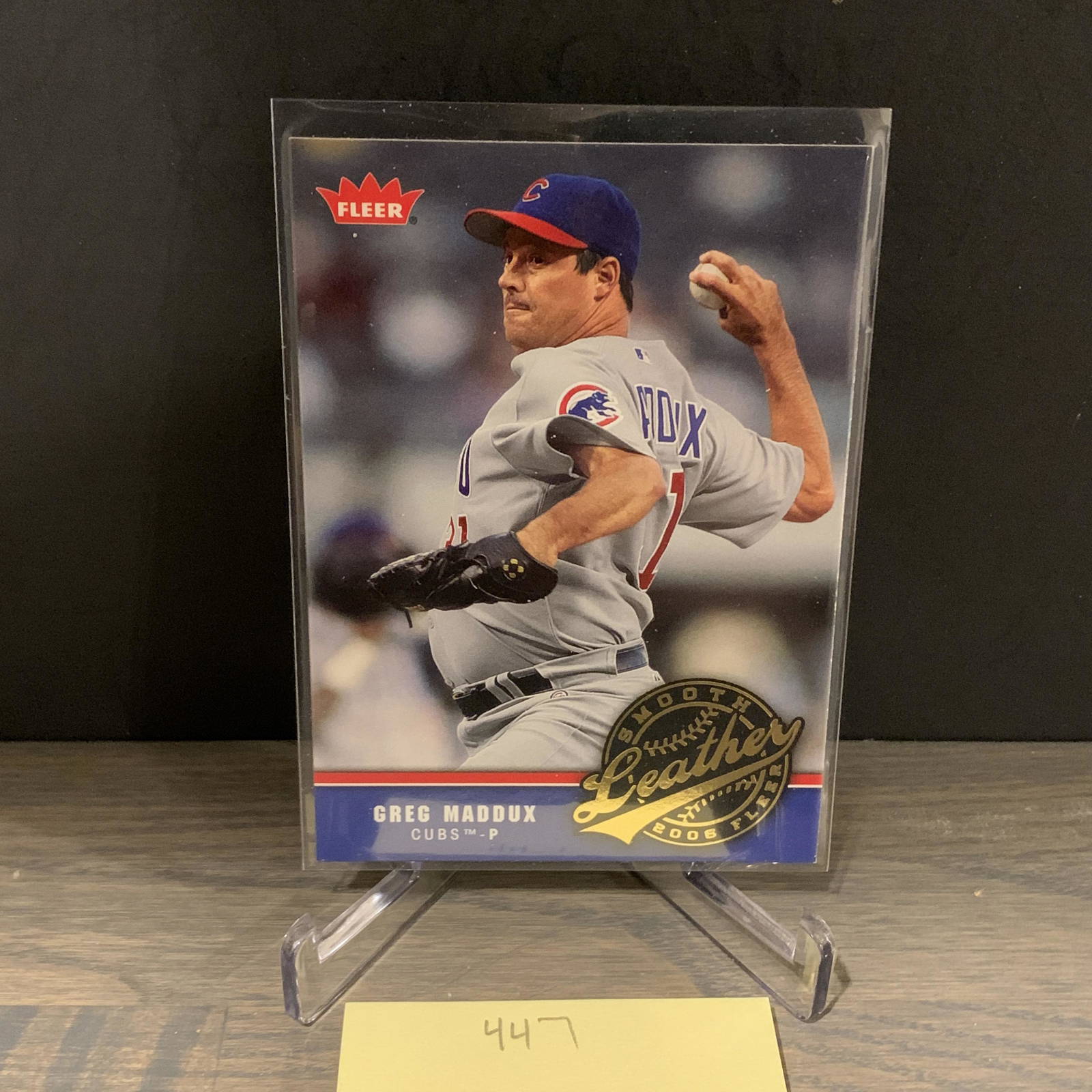 Fleer Leather Insert Card Hof Greg Maddux Auction