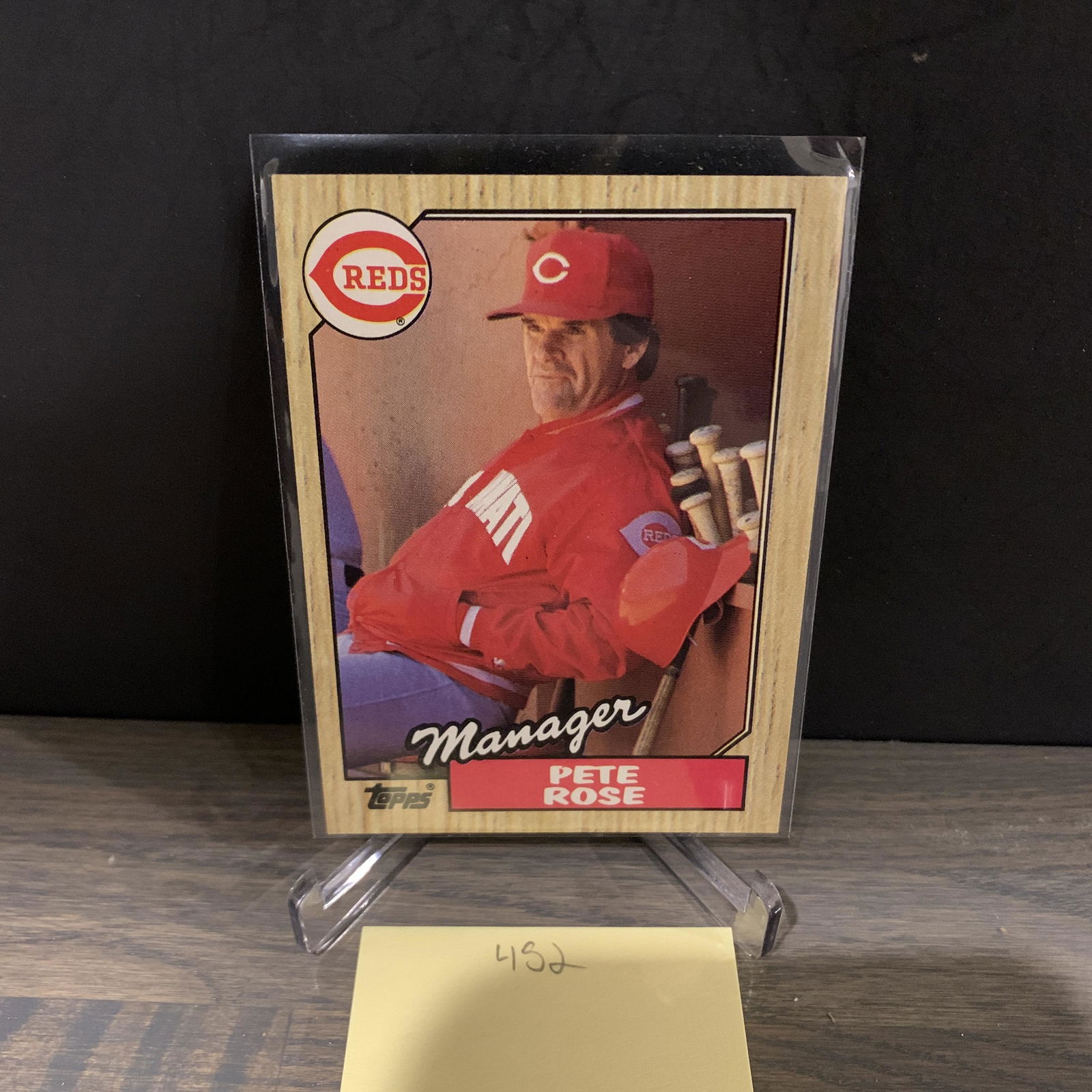Pete Rose Topps Baseball Card (1 of 2)