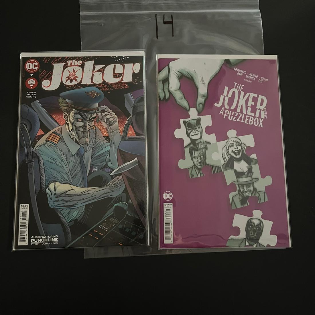 Joker 2 comic lot (1 of 1)