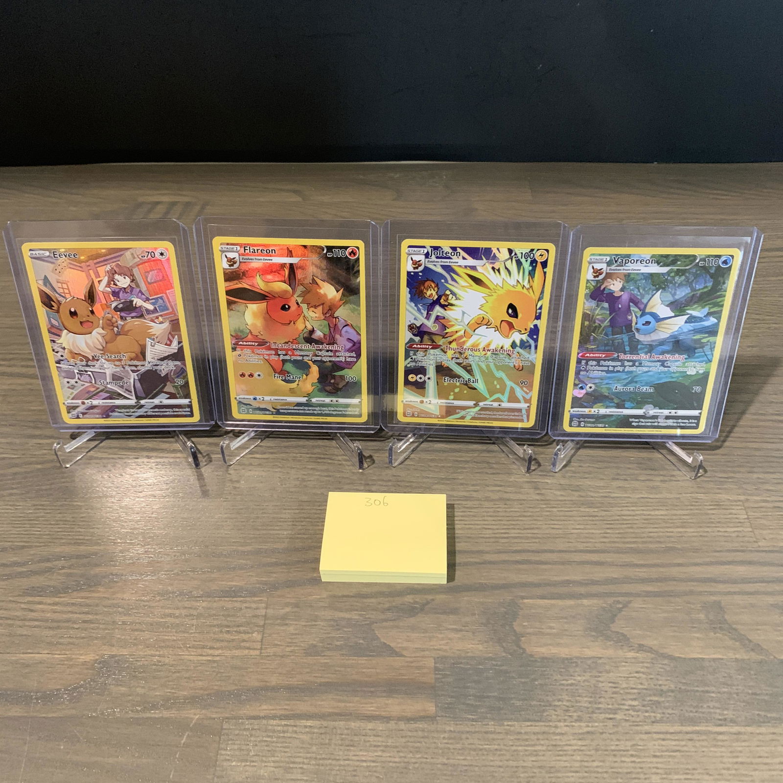 Eevee Evolutions Trainer Gallery Pokemon cards (1 of 5)
