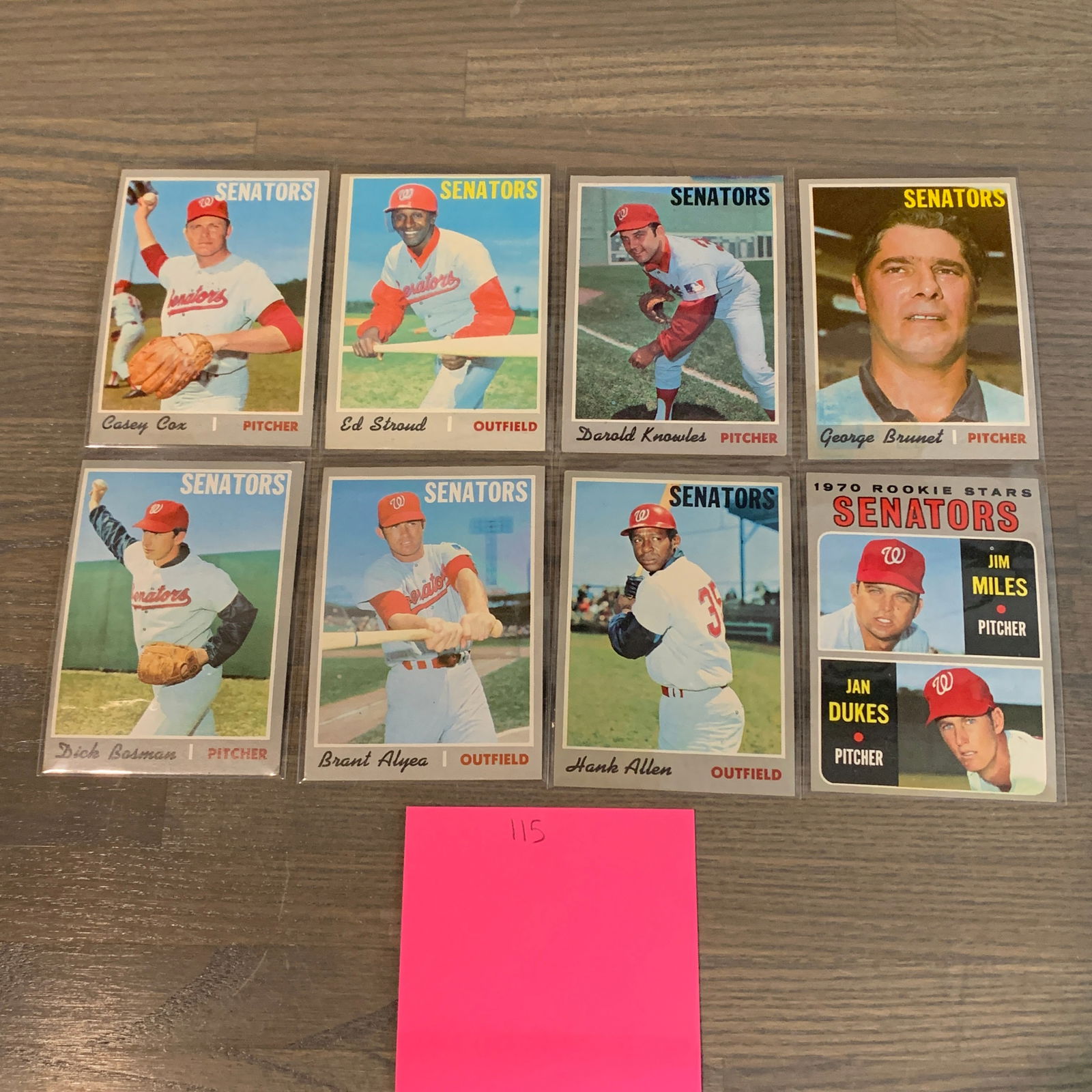 Topps 70s Senators Baseball card (1 of 2)