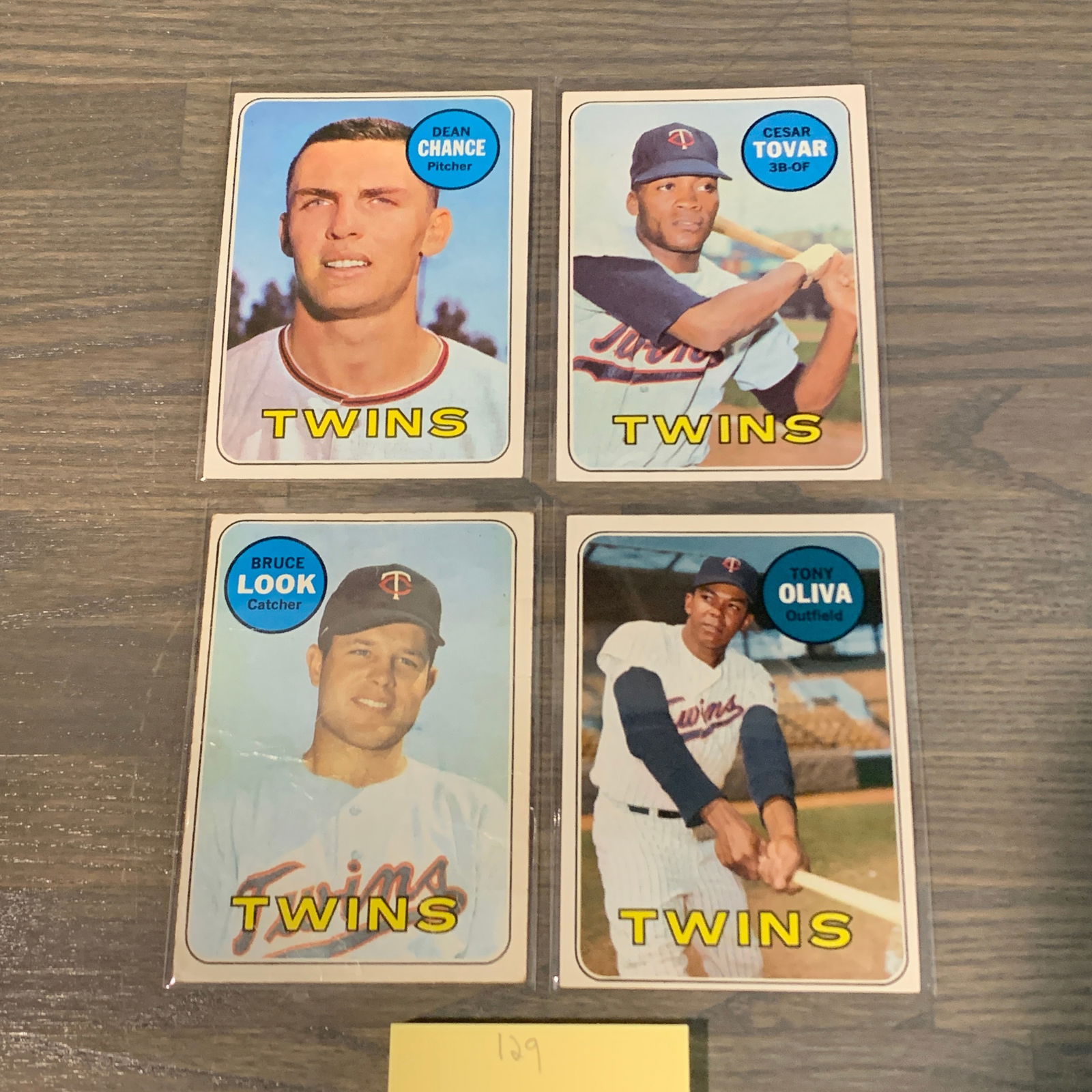Topps 69' Twins Baseball Cards (1 of 5)