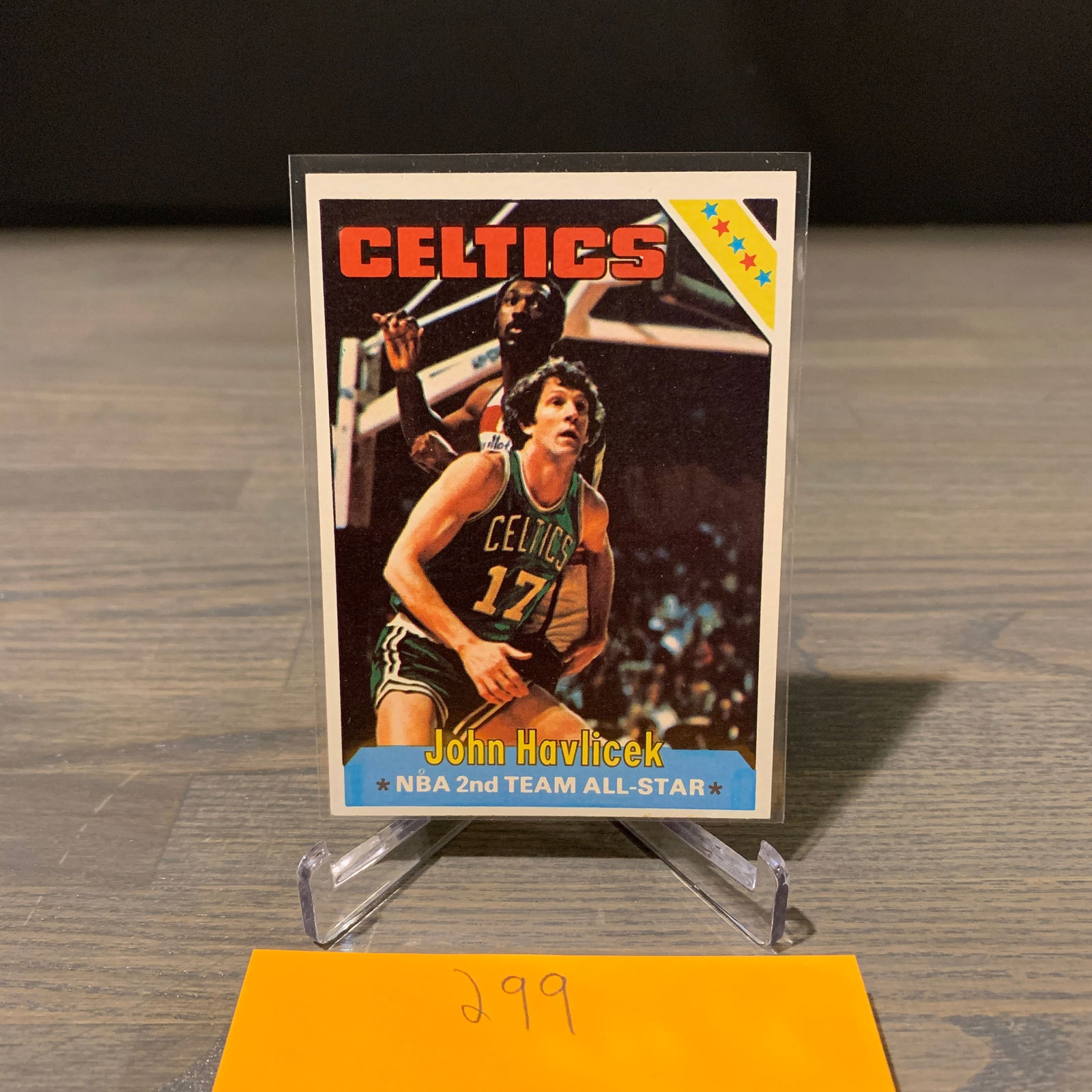 1975 TOPPS HOF JOHN HAVLICEK CARD (1 of 2)