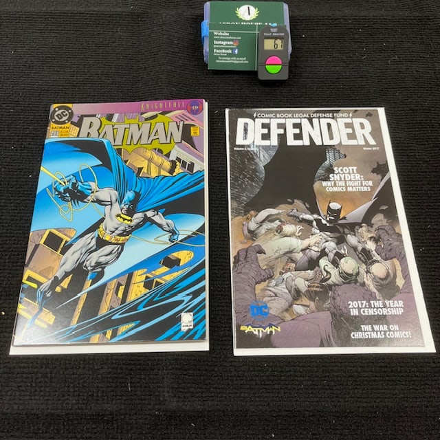 Batman & World's Finest Lot Feat Defender +: We are a veteran owned company. Please look at the pictures carefully to determine what you believe the condition of collectible is. We are currently accepting consignments. Email us a aeronhouse1994@