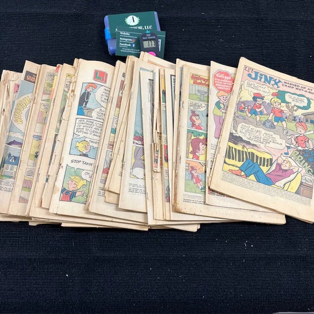 Coverless comic lot, mostly funny animal & cartoon (1 of 1)