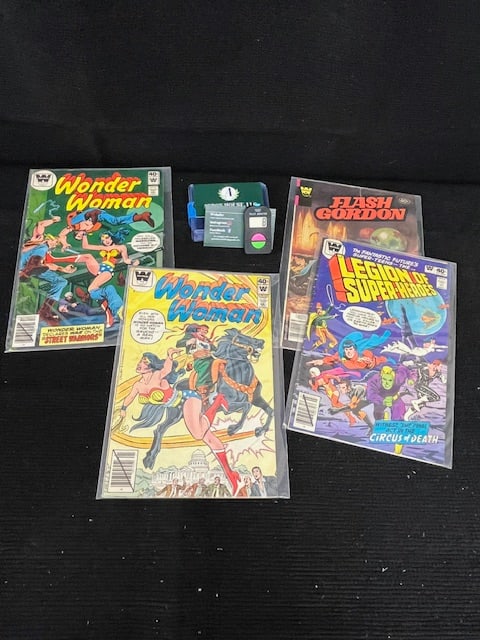 DC Whitman Comic Lot + w/ Wonder Woman (1 of 1)