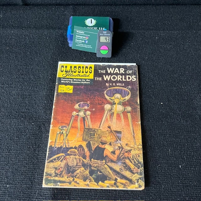 Classic Illustrated 124 War of the Worlds (1 of 2)