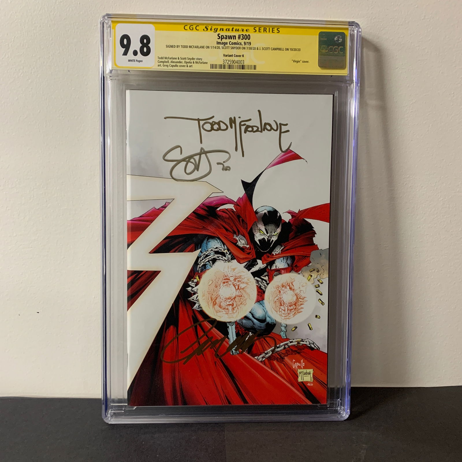 Spawn 300 1:25 Variant CGC 9.8 Signed Todd McFarlane, J. Scott Campbell & Scott Snyder (1 of 4)