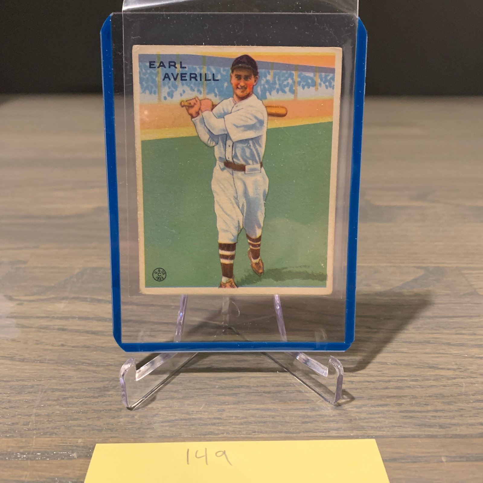 Earl Averill 1933 Goudey #194: We are a veteran owned company. Please look at the pictures carefully to determine what you believe the condition of collecitible is. We are currently accepting consignments. Email us a aeronhouse1994